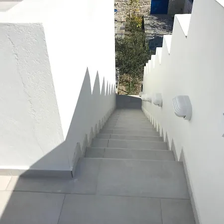Utopia Residences Gaia House Petrokefalion